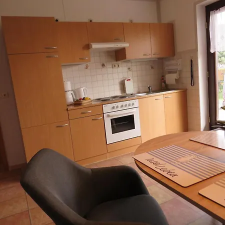 Lod - Kuhtz Apartment *